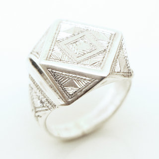 Bijoux ethniques touareg bague en argent 925 massif chevalire homme femme large grave - Niger 061