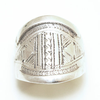 Bijoux ethniques touareg bague en argent 925 artisanale homme femme bandeau grave - Niger 085 b