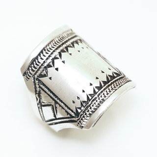 Bijoux ethniques touareg bague en argent 925 massif homme femme chevalire carre grave - Niger 097