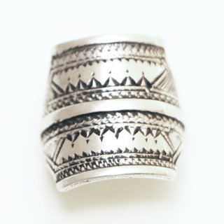 Bijoux ethniques touareg bague en argent 925 massif homme femme chevalire carre grave - Niger 098 b