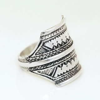 Bijoux ethniques touareg bague en argent 925 massif homme femme chevalire carre grave - Niger 098 c