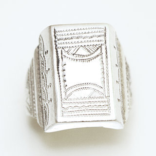 Bijoux ethniques touareg bague en argent 925 massif homme femme chevalire large volume relief grave - Niger 106 b