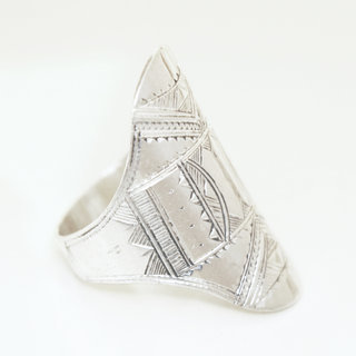 Bijoux ethniques touareg bague en argent 925 massif homme femme longue navette grave - Niger 116 c