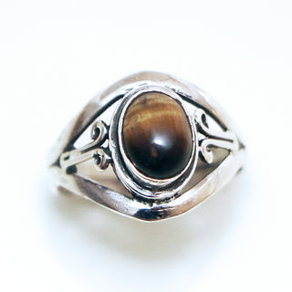 Bijoux ethniques Indiens bague fine argent 925 femme filigranes pierre fine ovale Oeil de Tigre marron - Inde 062 b