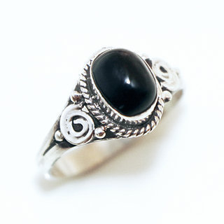 Bijoux ethniques Indiens bague en argent 925 femmes filigranes spirales et pierres semi-prcieuses fine ovale Onyx noir - Inde 063S