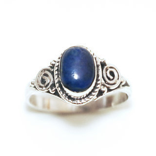 sBijoux ethniques Indiens bague en argent 925 femmes filigranes spirales et pierres semi-prcieuses fine ovale Lapis-Lazuli bleu - Inde 063c