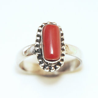 Bijoux ethniques Indiens bague en argent 925 femme filigranes ovale perl pierre fine Corail rouge - Inde 087 b