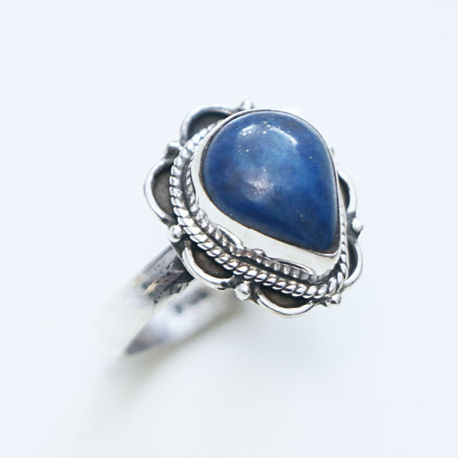 Bijoux ethniques Indiens bague en argent 925 femmes filigranes petite goutte et pierre fine Lapis-Lazuli bleu - Inde 090