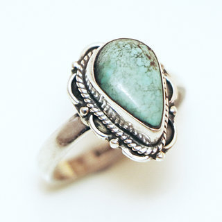 Bijoux ethniques Indiens bague en argent 925 femmes filigranes grande goutte et pierre fine Turquoise naturelle vritable - Inde 091