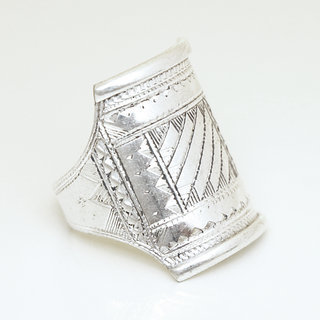 Bijoux ethniques touareg bague en argent 925 massif homme femme chevalire large carre grave - Niger 124 c