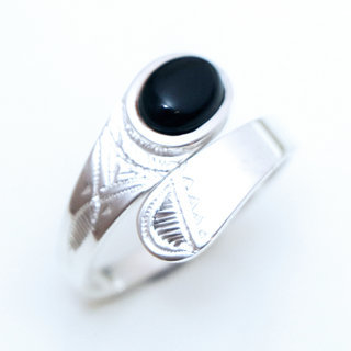 Bijoux ethniques touareg bague en argent 925 massif femme homme ovale croise rglable ajustable pierre fine Onyx noir - Niger 030A