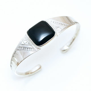 Bijoux ethniques touareg bracelet manchette en argent 925 massif homme femme grav large et pierre fine carr Onyx noir - Niger 004 a