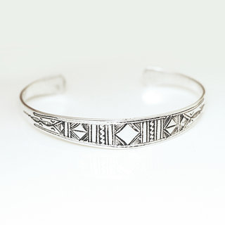 Bijoux ethniques touareg bracelet en argent 925 massif homme femme enfant gourmette plat jonc ouvert grav - Niger 021 b