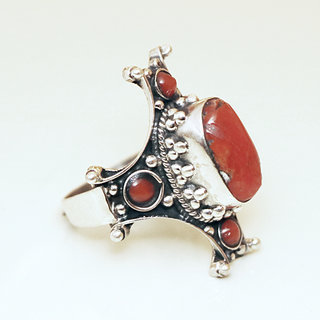 Bijoux ethniques indiens bague chevalire en argent massif 925 Croix Tibtaine pierre fine corail grav filigrane npalais - 065 Npal Tibet c