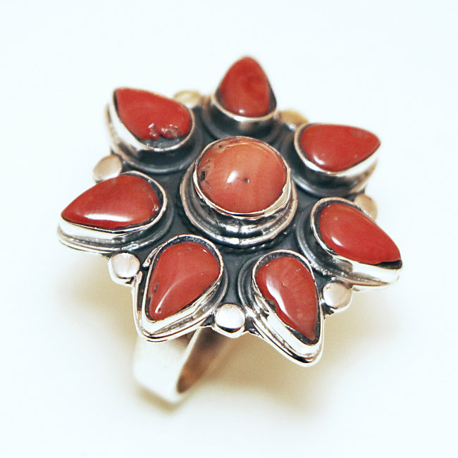 Bague grande fleur en argent 925 et Corail rouge - Népal 069