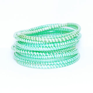 Bijoux Africains Bracelet Jokko Plastique Recycl Tendance Ethniques Mix Vert Clair Jade Lot de 12 - Mali 010a