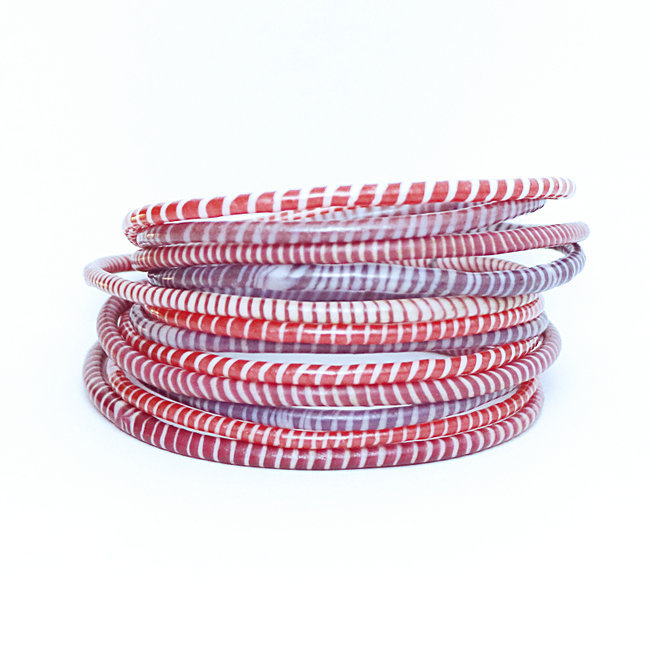 Lot de 12 bracelets Jokko en plastique recyclé mix Orchidée violet rose - Mali 050