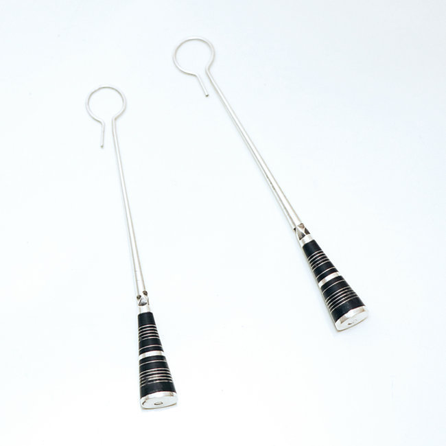 Boucles d'oreilles rondes touareg pilon argent 925 et ébène - Niger 078