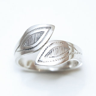 Bijoux ethniques touareg bague en argent 925 femme fine feuille rglable ajustable ouverte - Niger 143