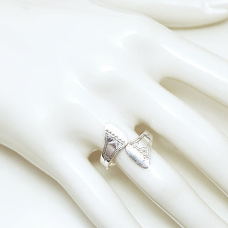 Bijoux ethniques touareg bague en argent 925 femme fine rglable ajustable ouverte grave - Niger 147 b