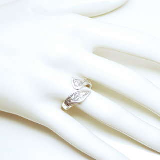 Bijoux ethniques touareg bague en argent 925 femme fine rglable ajustable ouverte grave pointe losange chevron - Niger 151 b