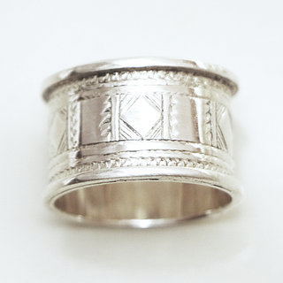 Bijoux ethniques touareg bague en argent 925 massif anneau alliance de mariage duo homme femme large grave motifs losange carr - Niger 159 c