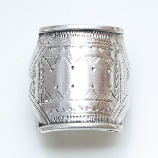 Bijoux ethniques touareg bague en argent 925 massif chevalire homme femme large grave motifs triangles - Niger 167 c