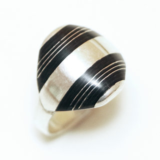 Bijoux touareg ethniques bague en argent 925 massif homme femme chevalire large design et bois bne - Niger 034