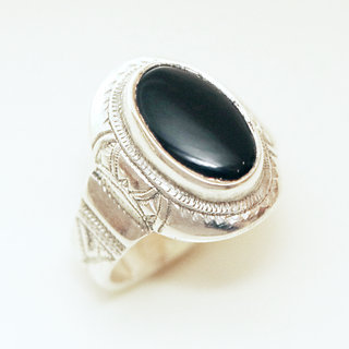 Bijoux touareg ethniques bague chevalire en argent 925 massif femme homme ovale grave pierre fine Onyx noir - Niger 036