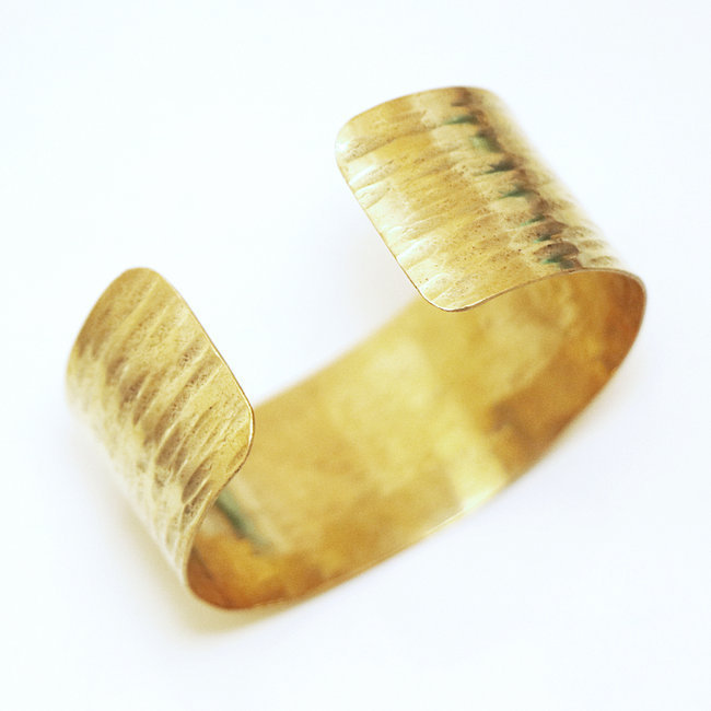 Bijoux ethniques Africains bracelet large martelé réglable ajustable ouvert peul fulani bronze doré or - Mali 006 d