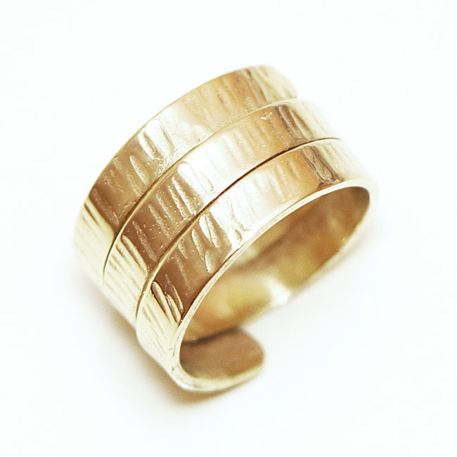Bague anneau twist rayé Peul-Fulani réglable bronze doré - Mali 023