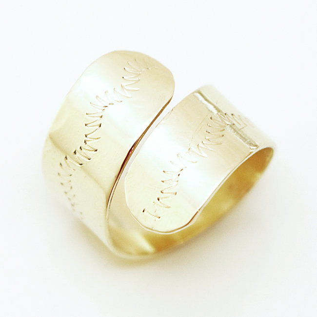 Bague anneau bandeau gravé Peul-Fulani réglable bronze doré - Mali 010