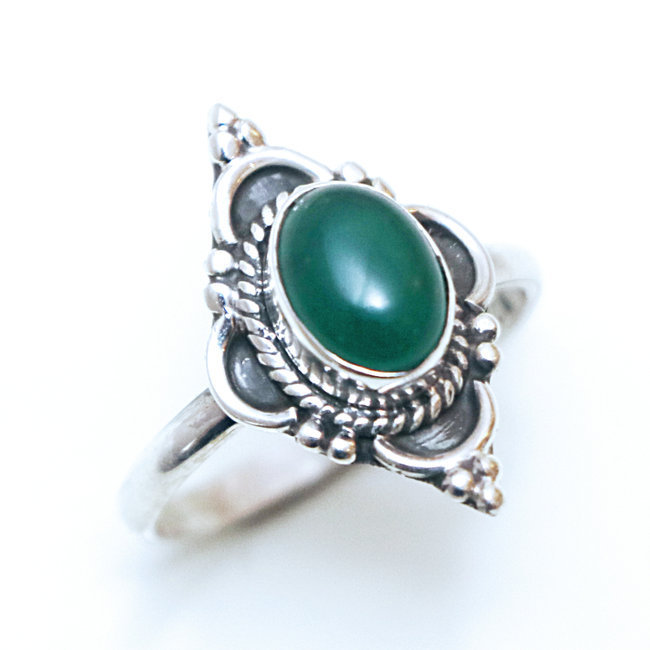 Bague argent massif 925 fine ovale fleur filigranes et Agate verte - Inde 133