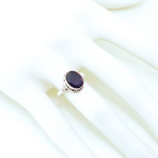 Bijoux ethniques Indiens bague en argent 925 massif femmes filigranes perles perle petite ovale facettes et pierre fine Amthyste violet mauve fonce - Inde 134 b