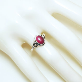 Bijoux ethniques Indiens bague en argent 925 massif femme jeune fille fine petite ovale perles perle rond cercle pierre fine corindon Rubis rouge rose - Inde 135 b