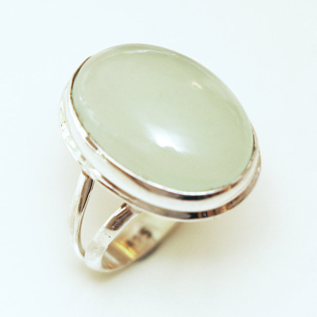 Bague ovale cabochon argent 925 et Calcédoine verte - Inde 059