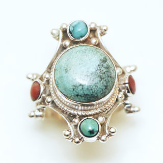 Bijoux ethniques indiens bague chevalire en argent massif 925 Croix Tibtaine pierre fine turquoise corail grav filigrane npalais - 312R Npal Tibet c