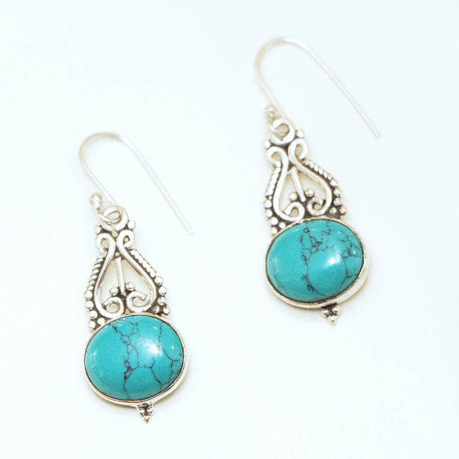 Boucles d'oreilles ovales filigranes argent 925 et Howlite Turquoise - Inde 042