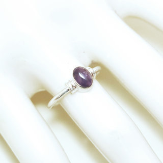 Bijoux ethniques Indiens bague en argent 925 massif et ovale pierre fine Amthyste violet mauve - Inde 142 b