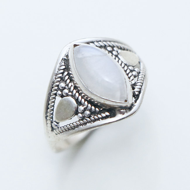 Bague filigranes navette argent 925 et Pierre de Lune - Inde 147