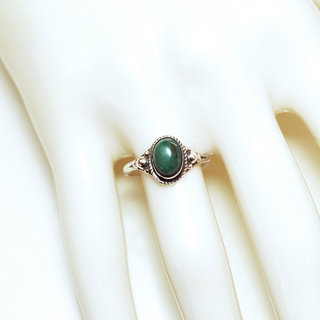 Bijoux ethniques Indiens bague en argent 925 massif femme et pierre fine ovale perles perles billes trio filigranes Malachite vert fonc - Inde 149 b