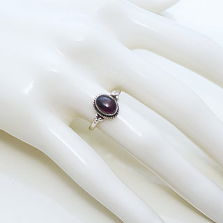 Bijoux ethniques Indiens bague en argent 925 massif femme et pierre fine ovale perles perles billes trio triple filigranes Grenat rouge - Inde 155 b