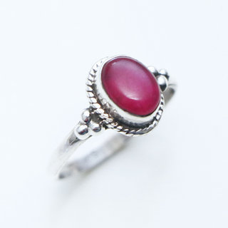 Bijoux ethniques Indiens bague en argent 925 massif femme pierres semi-prcieuses corindon Rubis rose fine ovale perles perles billes trio triple filigranes - Inde 155a