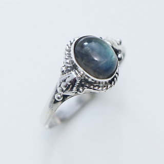 Bijoux ethniques Indiens bague en argent 925 massif et pierre fine ovale filigranes Labradorite gris vert kaki - Inde 152