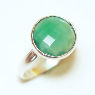 Bijoux ethniques Indiens bague argent 925 massif petites ronde facette pierre fine Agate verte - Inde 158