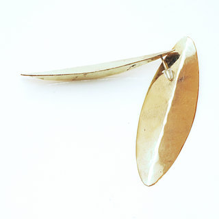 Bijoux ethniques contemporains boucles d'oreilles femme pendantes clous feuilles lisses dores plaqu or feuille peul fulani bronze dor africains - Mali 095 c