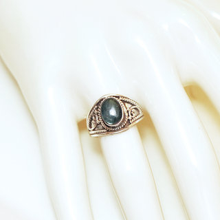 Bijoux ethniques Indiens bague argent 925 fine filigranes et pierre fine ovale grave Labradorite - Inde 060 b