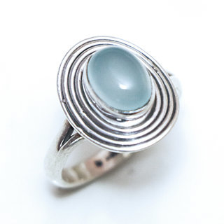 Bijoux ethniques Indiens bague en argent 925 massif femme fine petite ovale filigranes pierre fine Calcdoine bleue - Inde 124