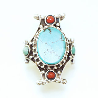 Bijoux ethniques indiens bague chevalire en argent massif 925 Croix Tibtaine pierre fine corail turquoise grav filigrane npalais - 066P Npal Tibet c