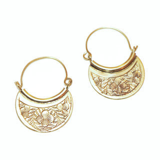 Bijoux Indiens Ethniques boucles d'oreilles pendants croles cercles rondes dores perles ajoure filigranes boho gipsy bohme en bronze dor or grave - Inde 041